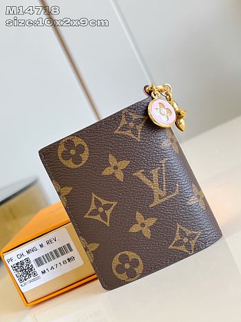 Louis Vuitton LV Charms Pocket Wallet Monogram/Cotton-Candy Pink M14718
