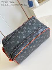 Louis Vuitton Dopp Kit Monogram Eclipse Canvas Orange M26433 - 2