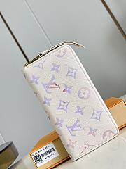 Louis Vuitton Zippy Wallet Dream Beige M25594 - 2