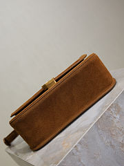 Ysl SAINT LAURENT Solferino small suede shoulder bag in brown - 4