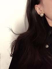 Chanel round pearl earrings - 3