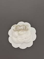 Chanel pearl half diamond cc earrings - 3