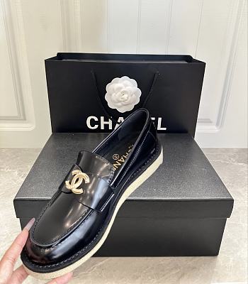 Chanel Loasfer 01
