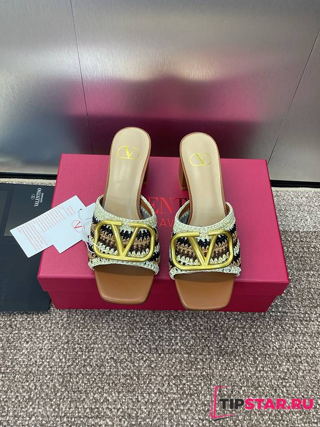 Valentino Logo Metal Buckle Block High heels 6cm - 1