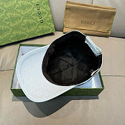 Gucci classic baseball cap features a bee design 05 - 3