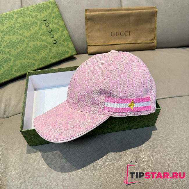 Gucci classic baseball cap features a bee design 03 - 1