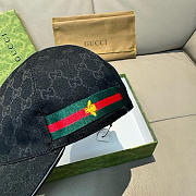 Gucci classic baseball cap features a bee design 01 - 3