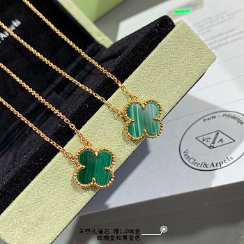 VCA Four-Leaf Clover Malachite Necklace Green