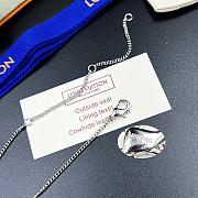 Louis Vuitton Teardrop diamond necklace silver - 3