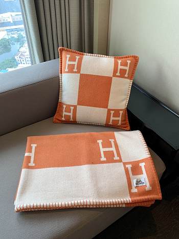 Hermes Blanket & Pillow In Orange