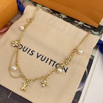 Louis Vuitton Green Bead Gold Flower Tassel Necklace
