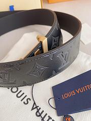 Louis Vuitton modern Taurillon leather in black 4 cm - 5