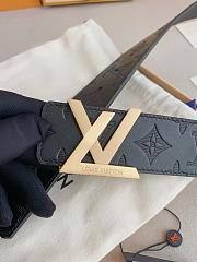 Louis Vuitton modern Taurillon leather in black 4 cm - 2