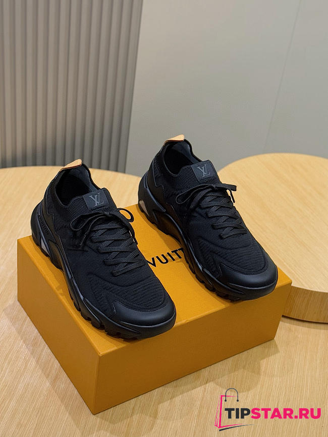 Louis Vuitton LV Runner Tatic Sneaker 01 - 1