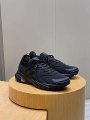 Louis Vuitton LV Runner Tatic Sneaker 01 - 5