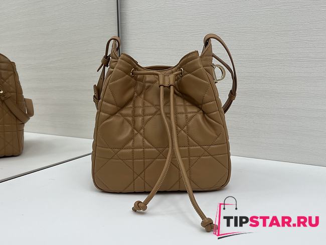 Dior D-Motion handbag in brown - 1