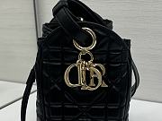 Dior D-Motion handbag in black - 4