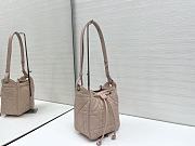 Dior D-Motion handbag in pink - 4
