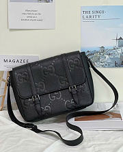 Gucci GG jumbo medium messeger bag in black - 1
