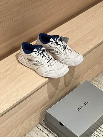 Balenciaga Hamp tons Sneaker 02