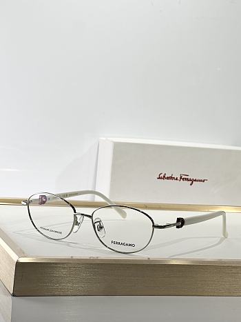 Salvatore Ferragamo Sunglasses 01