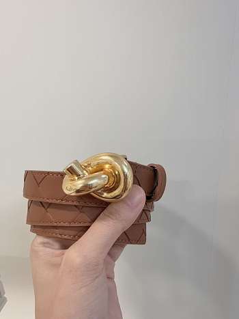 Bottega Veneta Knot belt features an intrecciato-woven 03