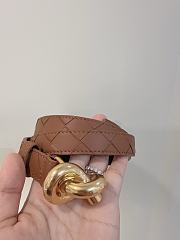 Bottega Veneta Knot belt features an intrecciato-woven 03 - 5