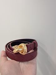 Bottega Veneta Knot belt features an intrecciato-woven 02 - 2