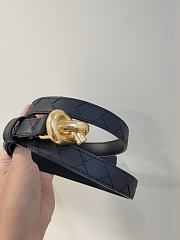 Bottega Veneta Knot belt features an intrecciato-woven 01 - 2