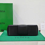 Bottega Veneta Arco Tote Bag In Black - 5