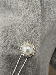 Chanel Autumn and Winter Wool Jacket with Pearl 02 - 3