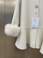 Chanel Autumn and Winter Wool Jacket with Pearl 01 - 6