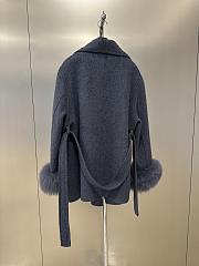 Max Mara Autumn/Winter Wool Coat with Detachable White Fox Fur Cuffs 02 - 3