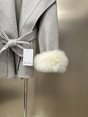 Max Mara Autumn/Winter Wool Coat with Detachable White Fox Fur Cuffs 01 - 3