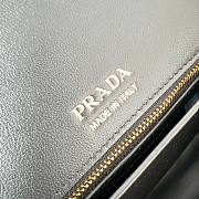 Prada Doux medium leather shoulder bag black - 5