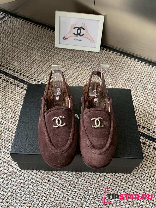 Chanel fall/winter fur sandals 03 - 1