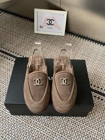 Chanel fall/winter fur sandals 02