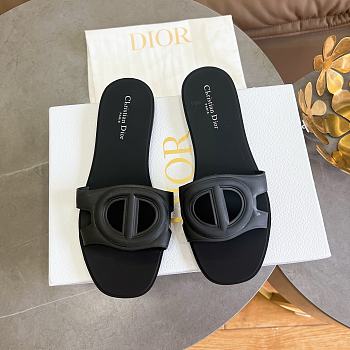 Dior CD letter pig nose slippers in black