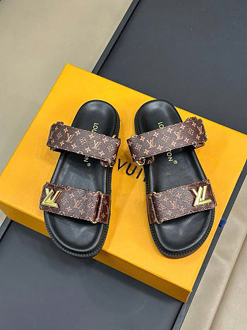 Louis Vuitton Sandal In Brown 01
