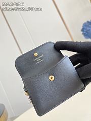 Louis Vuitton Tiny Recto Verso Card Holder LV Bloom Black - 3