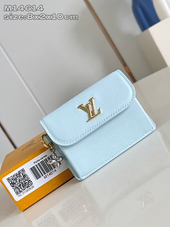 Louis Vuitton Tiny Recto Verso Card Holder LV Bloom Azur
