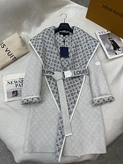 Louis Vuitton Reversible mid-length hooded floral coat 05 - 1