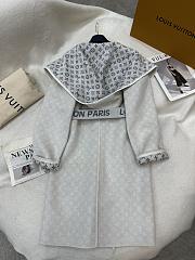 Louis Vuitton Reversible mid-length hooded floral coat 05 - 5