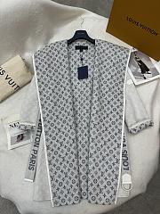 Louis Vuitton Reversible mid-length hooded floral coat 05 - 3