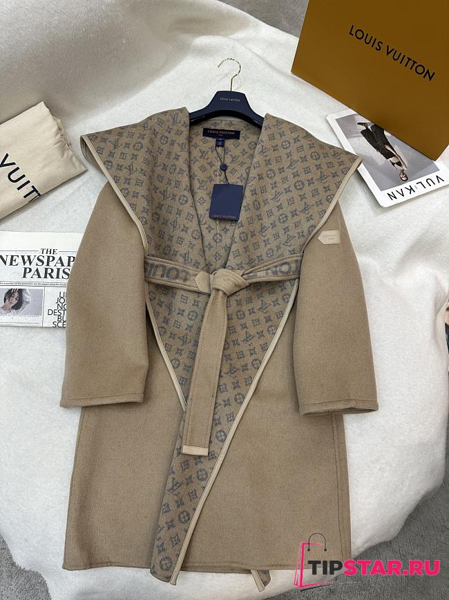 Louis Vuitton Reversible mid-length hooded floral coat 03 - 1