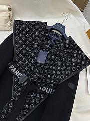 Louis Vuitton Reversible mid-length hooded floral coat 02 - 5