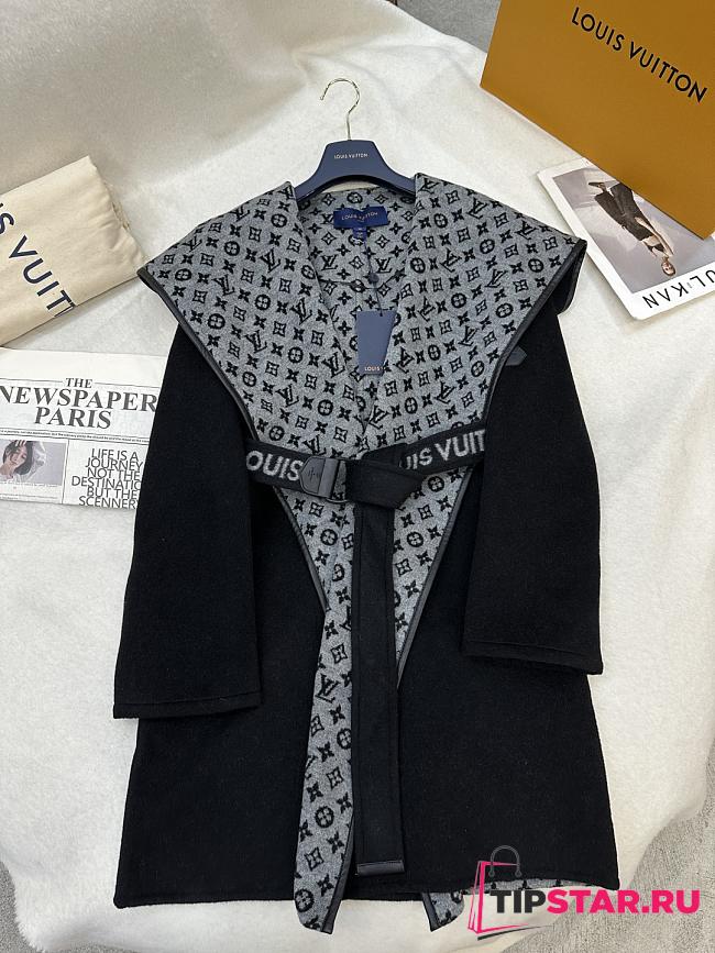 Louis Vuitton Reversible mid-length hooded floral coat 01 - 1