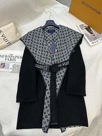 Louis Vuitton Reversible mid-length hooded floral coat 01