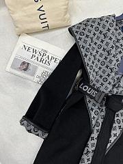Louis Vuitton Reversible mid-length hooded floral coat 01 - 3