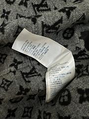 Louis Vuitton Reversible mid-length hooded floral coat 01 - 2